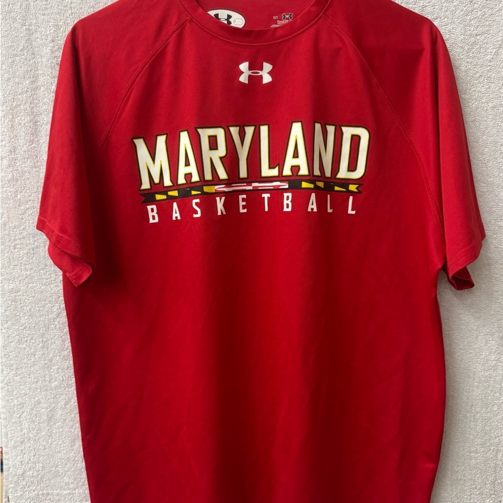 Under Armour Red HeatGear T-Shirt Sz L